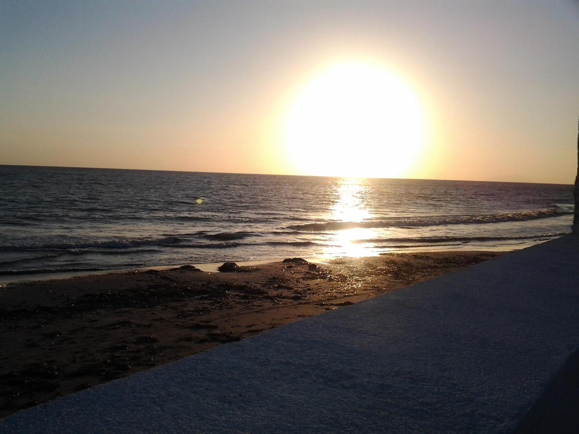 Suitebeach B&B And Resort Марсала Екстериор снимка