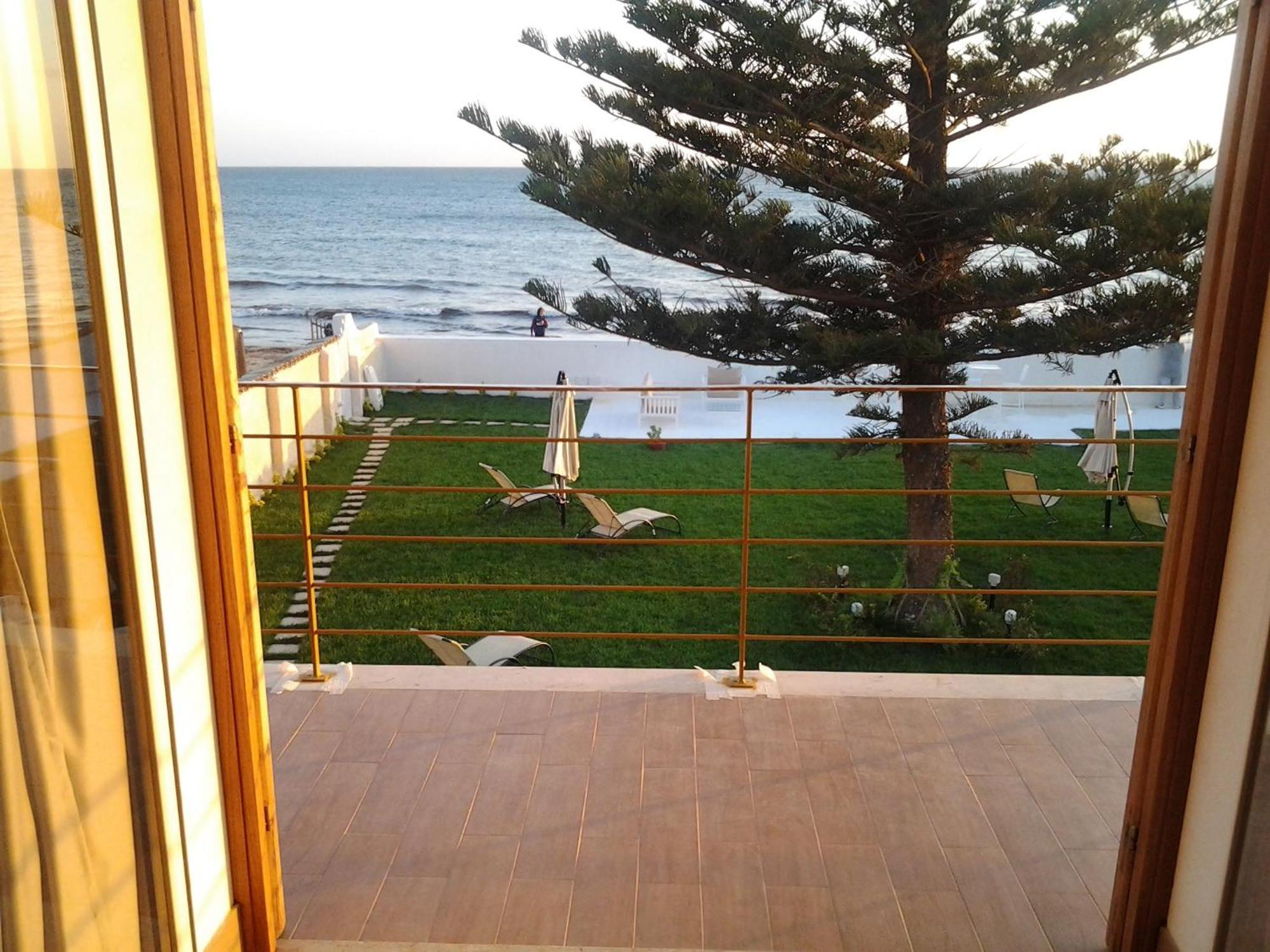 Suitebeach B&B And Resort Марсала Екстериор снимка