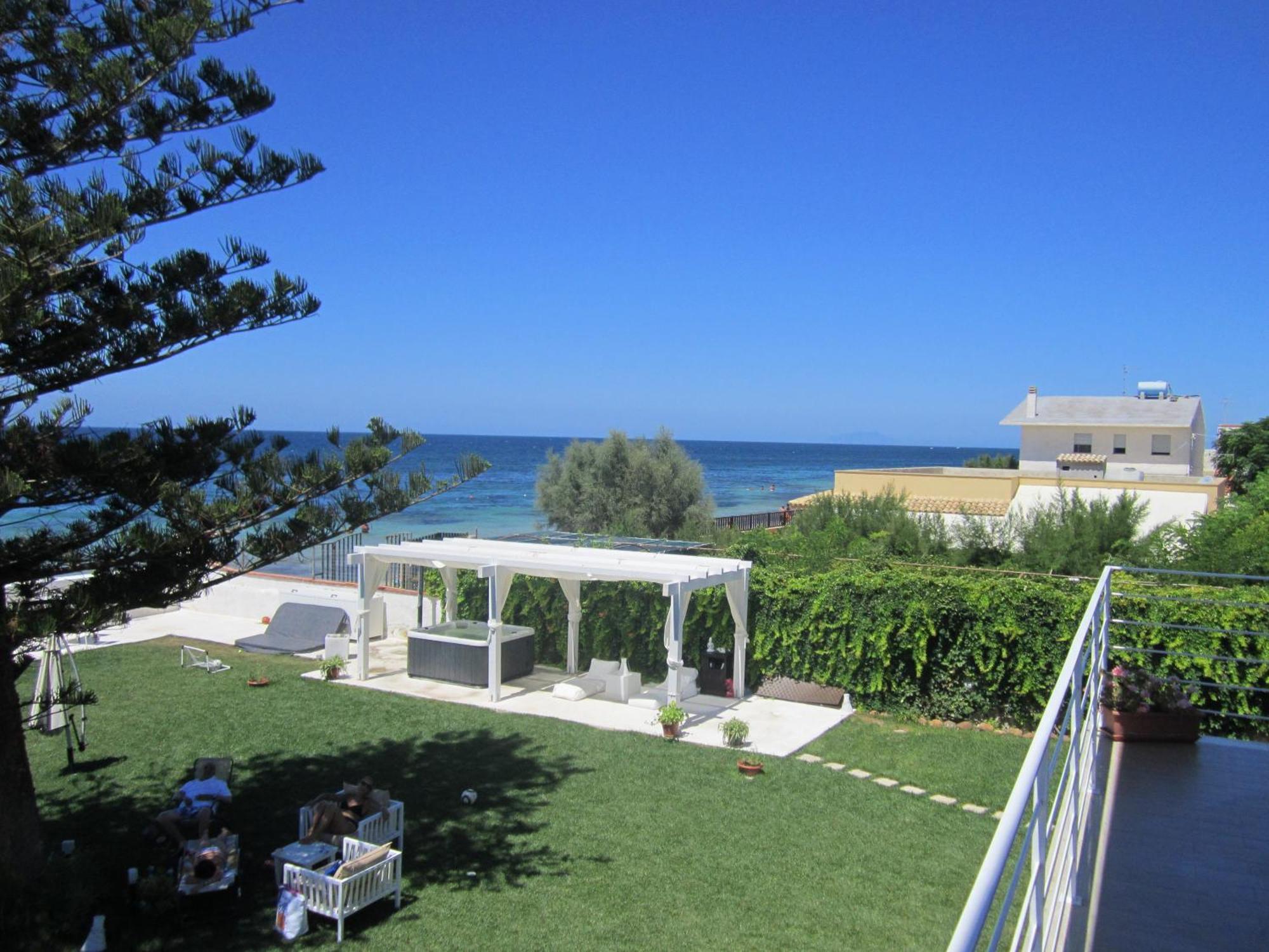 Suitebeach B&B And Resort Марсала Екстериор снимка